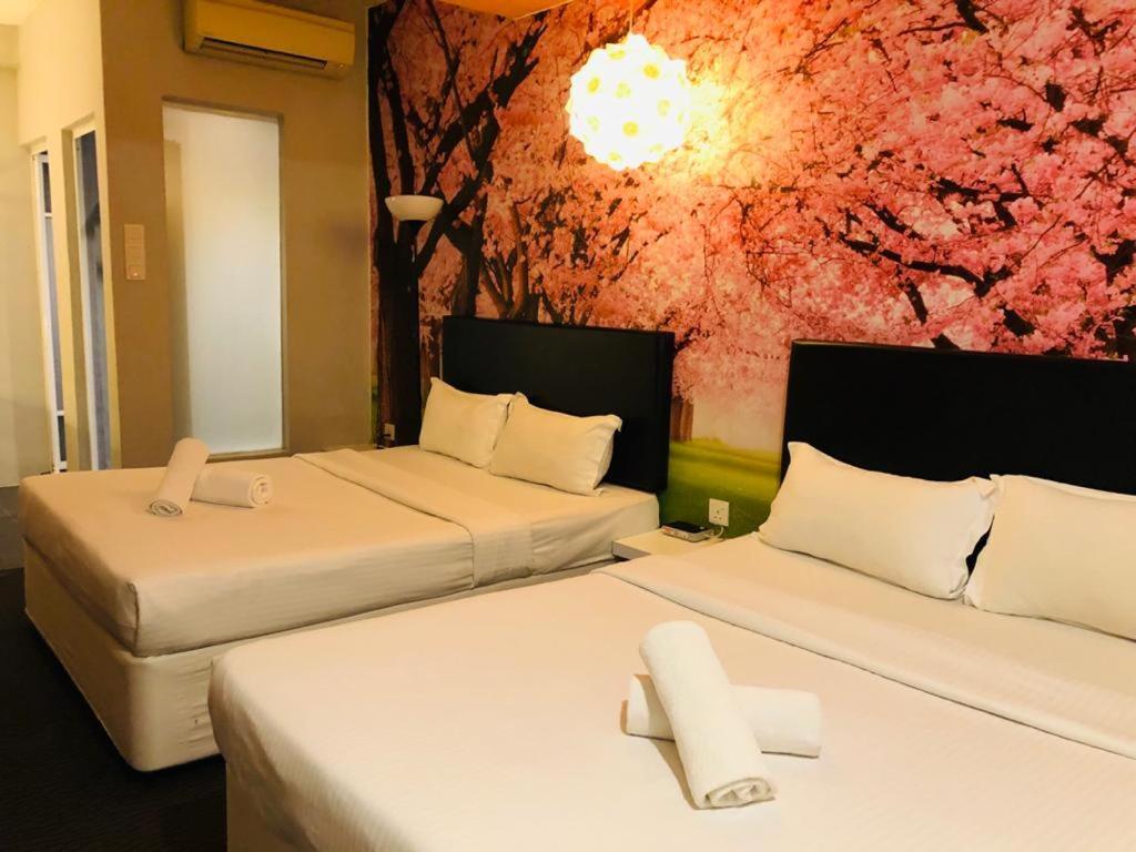 ג'והור בהרו Hotel Zamburger Bliss מראה חיצוני תמונה